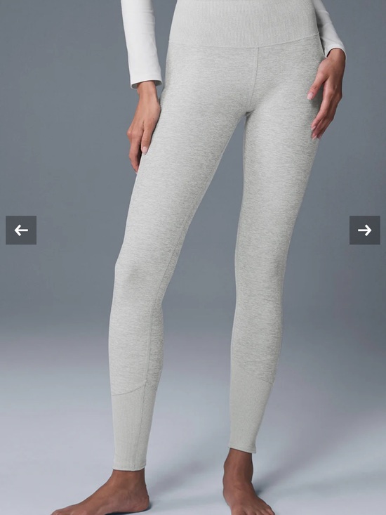 ALO Yoga Pants - Alo High-Waist Alosoft Lounge Legging Small